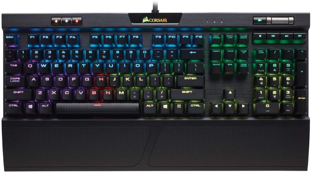 Corsair K70